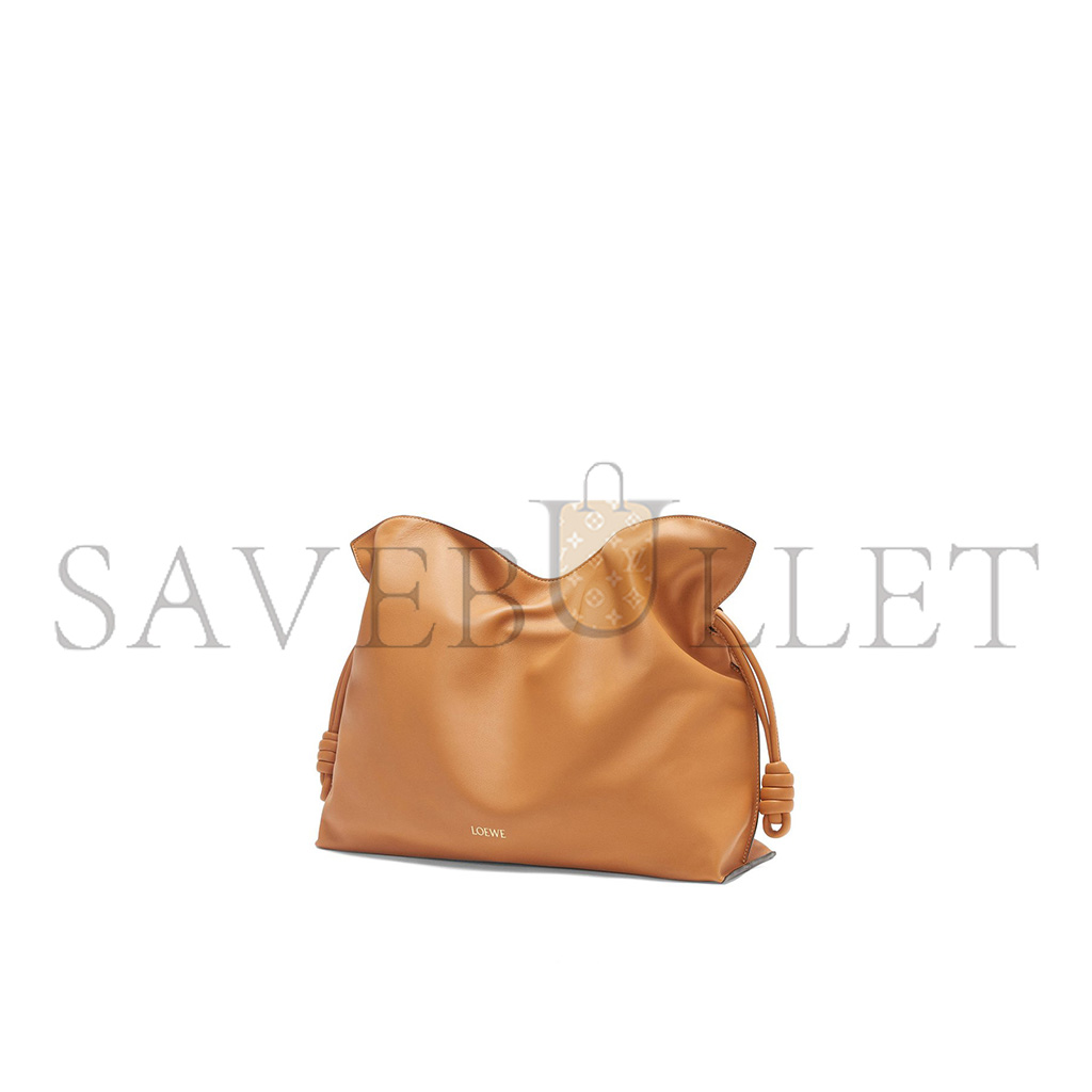 LOEWE LARGE FLAMENCO CLUTCH IN NAPPA CALFSKIN 0011034576 (38*29*14cm)